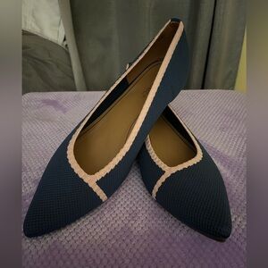 Elegant Vionic Navy and Pink Women's Flats size 11 NWOT